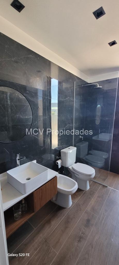 RESIDENCIAL II 195 p/8 pax, 4 dorm -3 en suite — foto 19