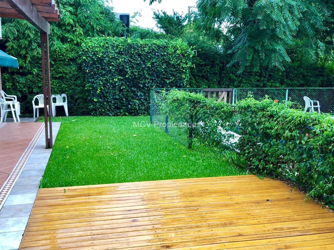 CLUB EL CARMEN - Oportunidad!! Casa p/renovar con vista al fondo increíble y pileta!! — foto 4