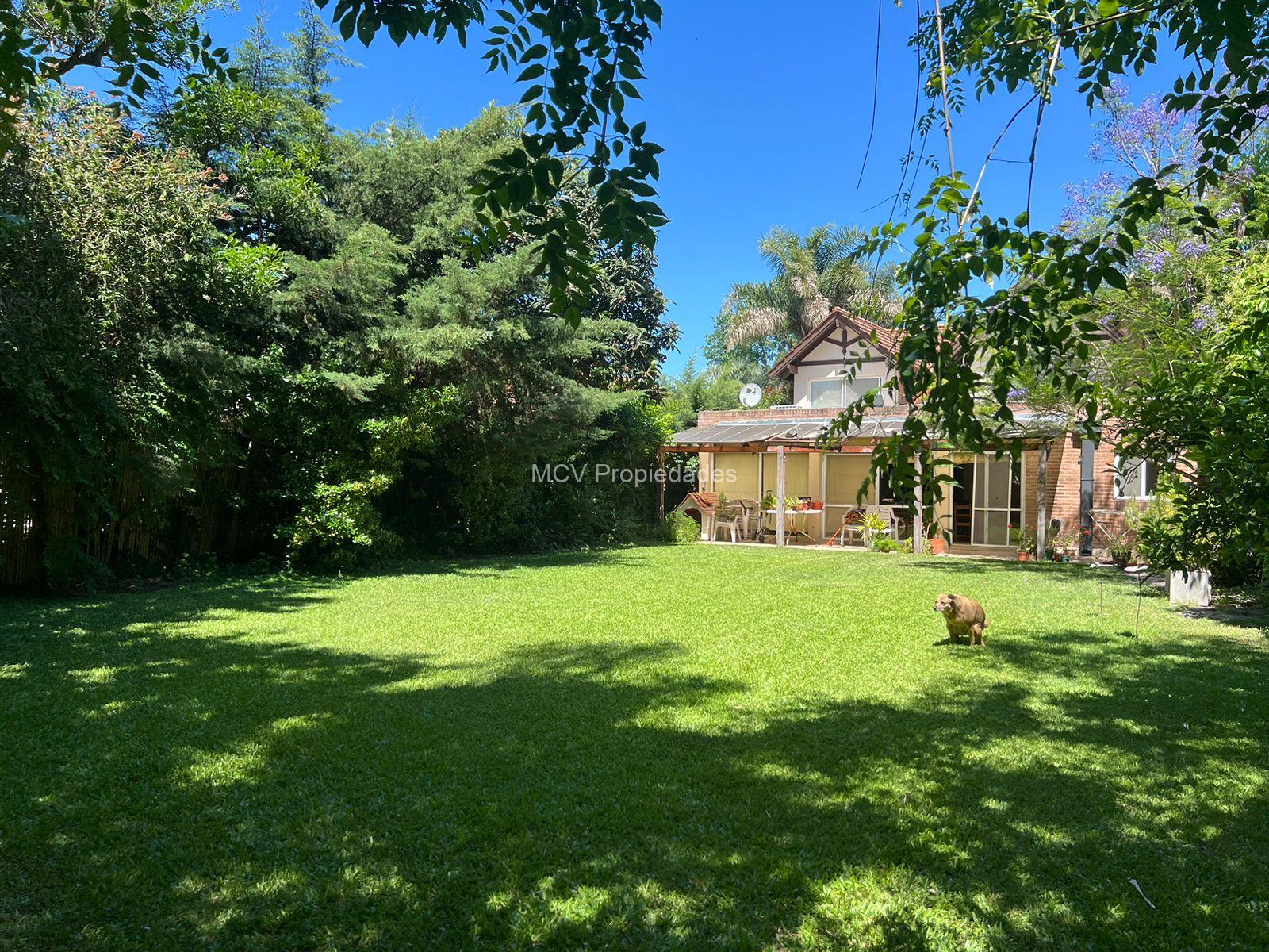 CLUB EL CARMEN- Casa amplia sobre lotazo — foto 10
