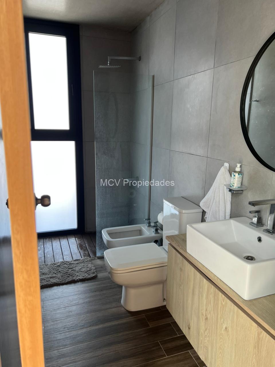 PINAMAR NORTE - COMPLEJO BERLIN WOODS - Casa p/4 pax c/jacuzzi Hiroki — foto 4