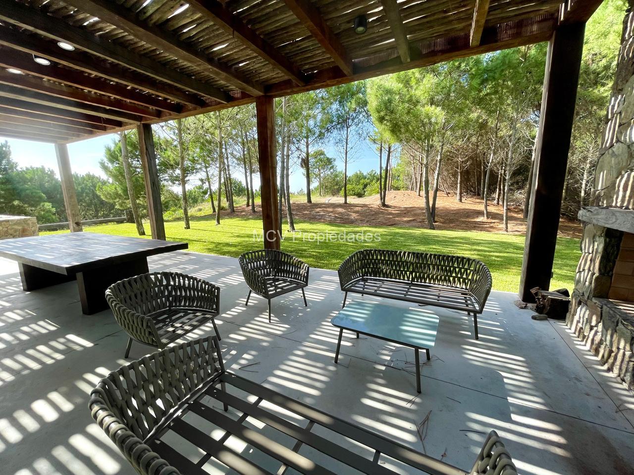 MARITIMO III lote 66 c/pileta p/16 pax - 7 dorm — foto 4
