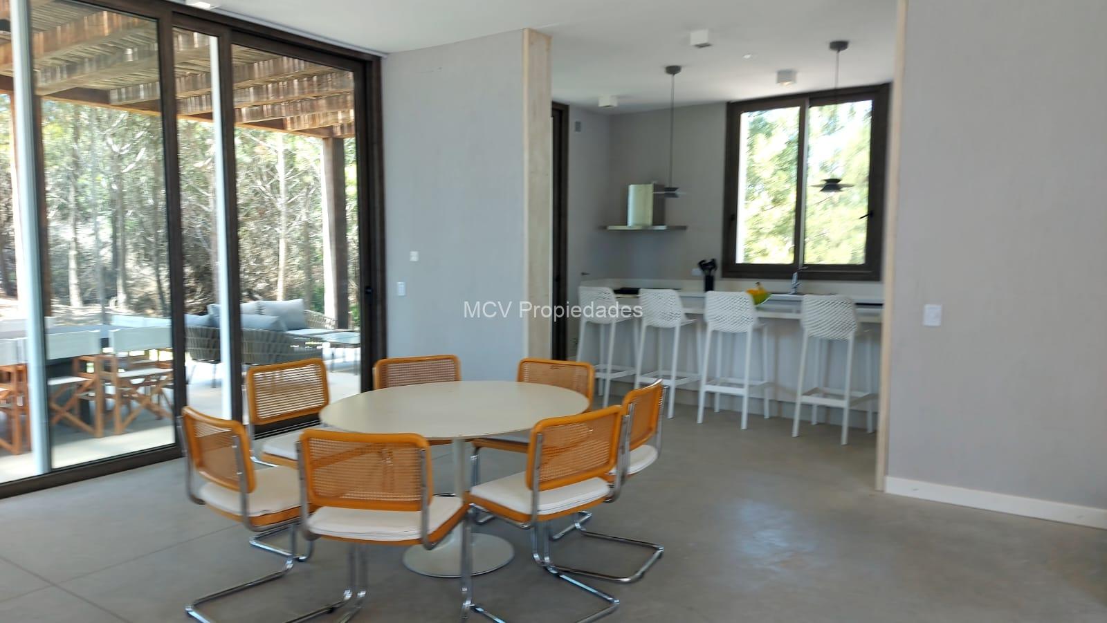 MARITIMO III lote 66 c/pileta p/16 pax - 7 dorm — foto 13