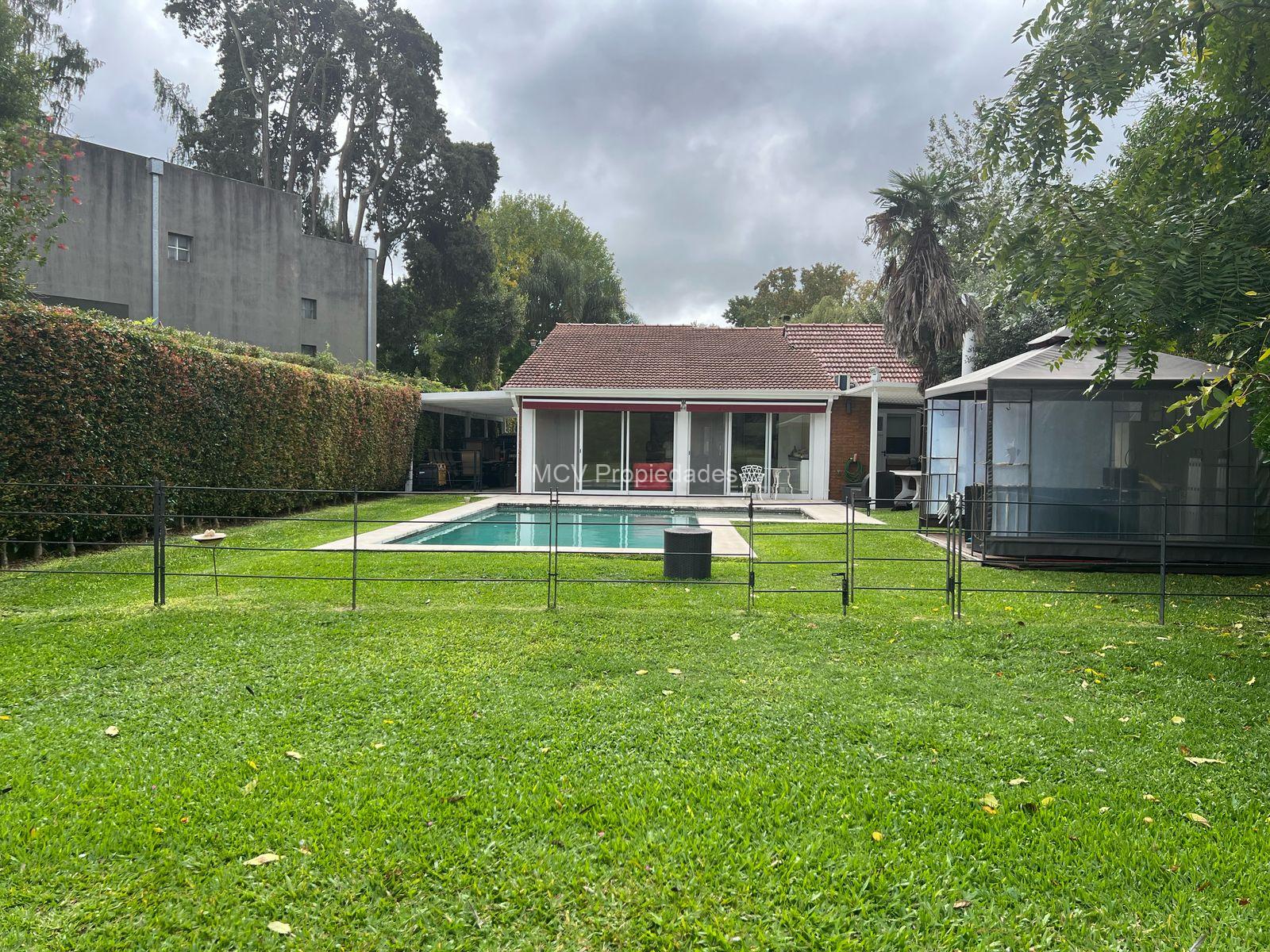 CLUB EL CARMEN - Casa en una planta c/pileta FONDO LIBRE!!! impecable — foto 14