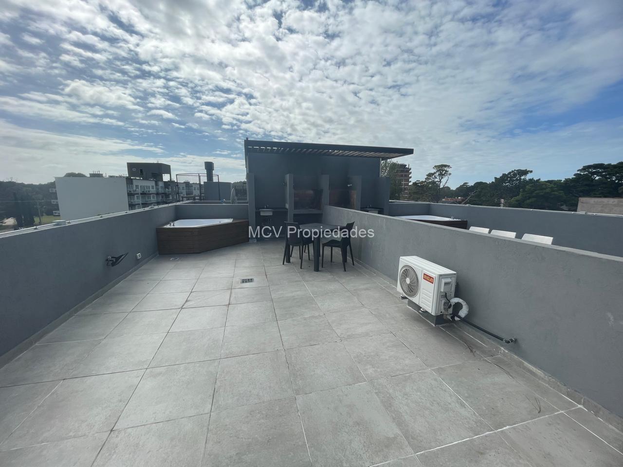 PINAMAR- DEPTO 2 AMB c/ jacuzzi -Edific. LA ARGENTINA 2 c/amenities — foto 10