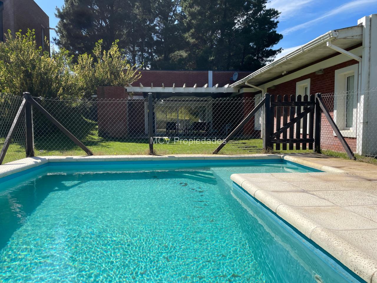 ECUESTRE 81 p/ 8 pax c/pileta cercada y climatizador solar - EN VENTA ¡OPORTUNIDAD!! — foto 3