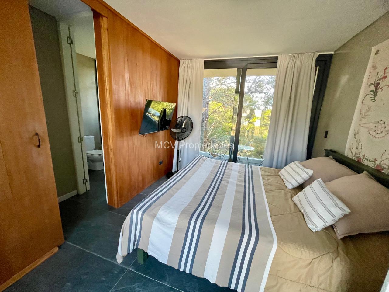 SENDEROS IV 339 moderna de hormigón- 4 dorm +playroom — foto 10