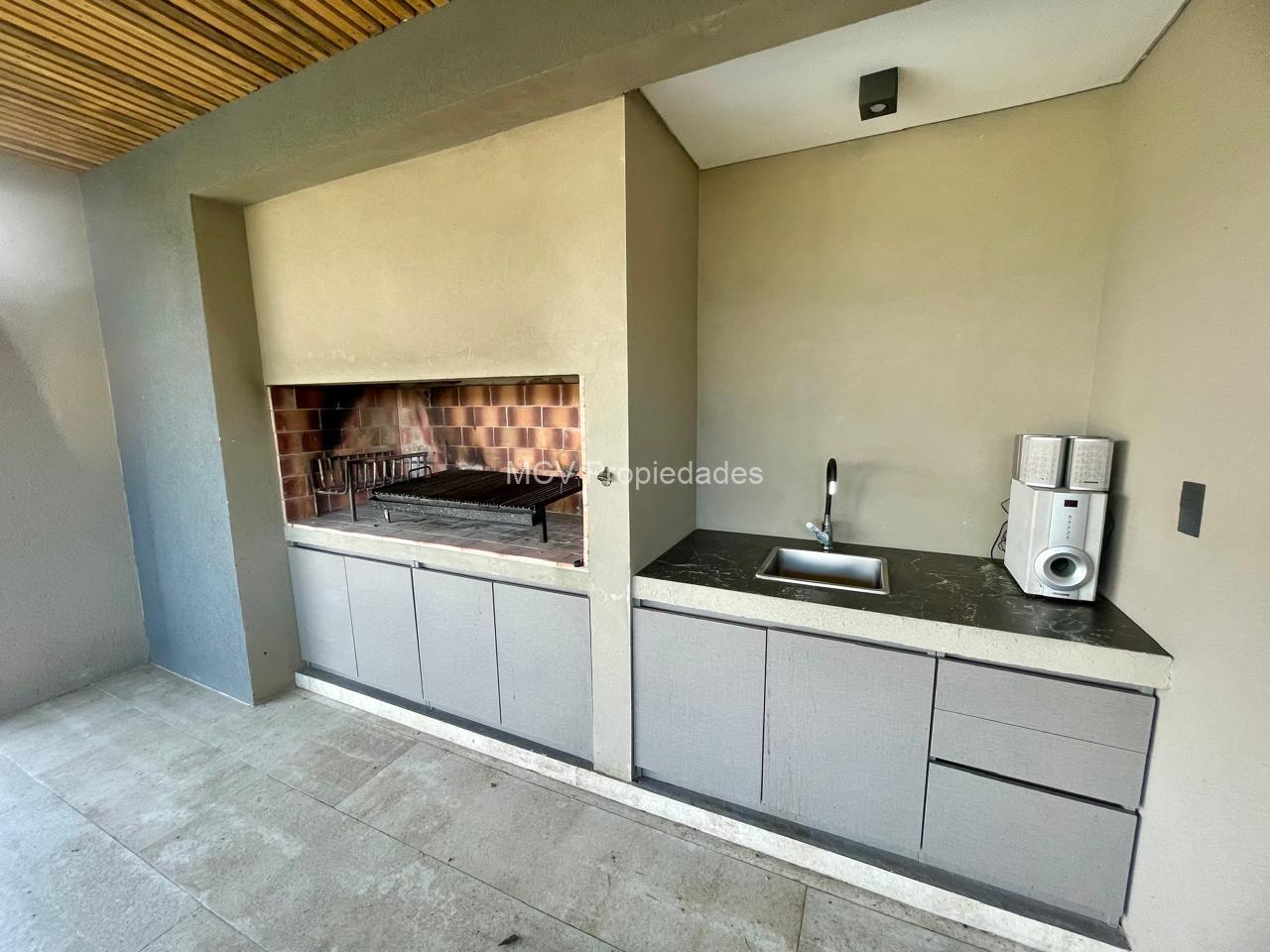 SENDEROS IV 399 4 dorm PILETA Y GAS NATURAL — foto 3
