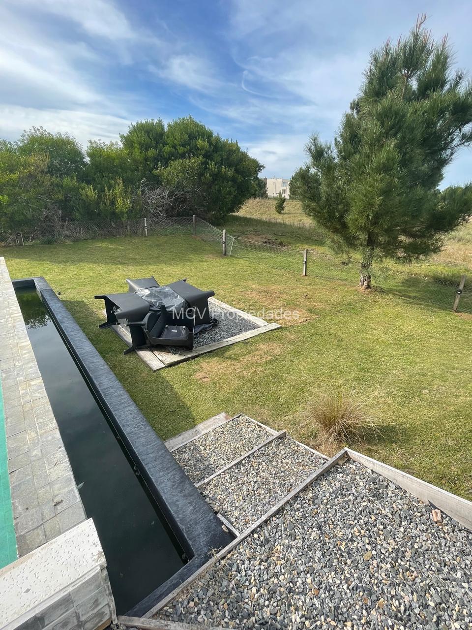 SENDEROS III 411 6 dorm c/pileta — foto 6