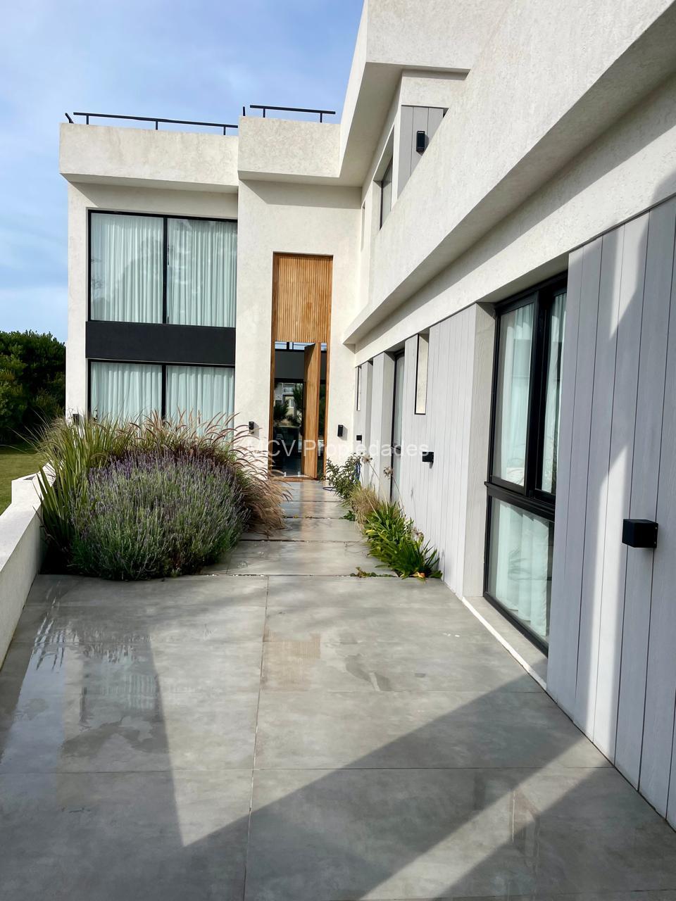 SENDEROS III 411 6 dorm c/pileta — foto 48