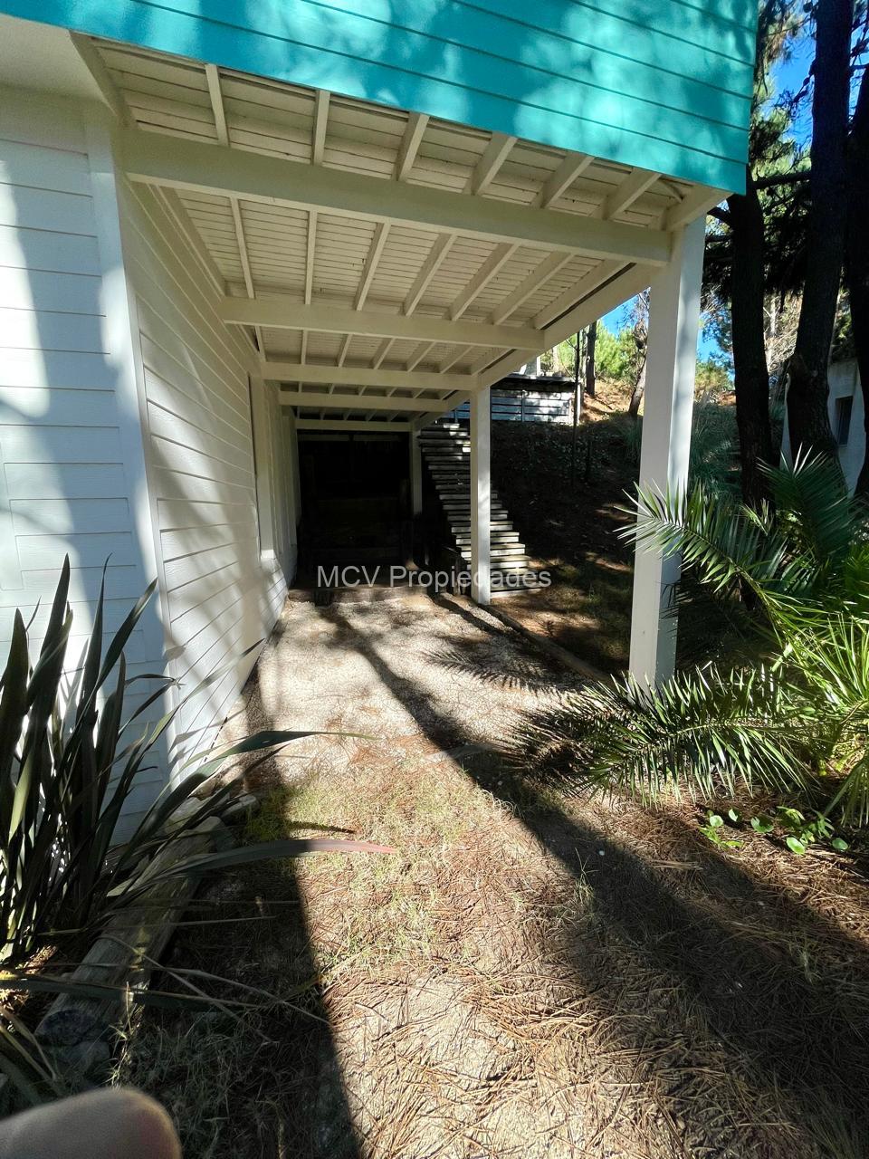 DEPORTIVA lote 327 – 4 dorm – a metros del sector deportivo!! — foto 9
