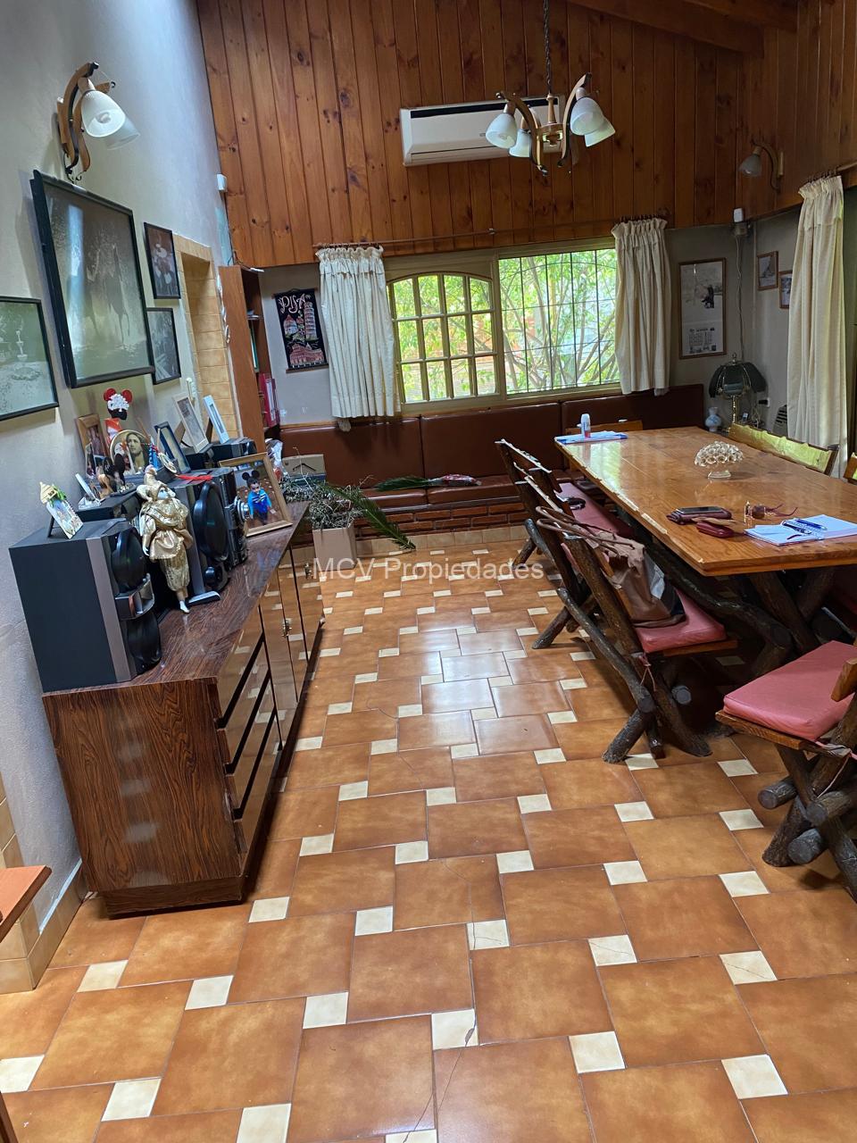 CASA QUINTA sobre lote de cuarto de manzana - en Bosques, a 300 mts de Cno. Belgrano — foto 28