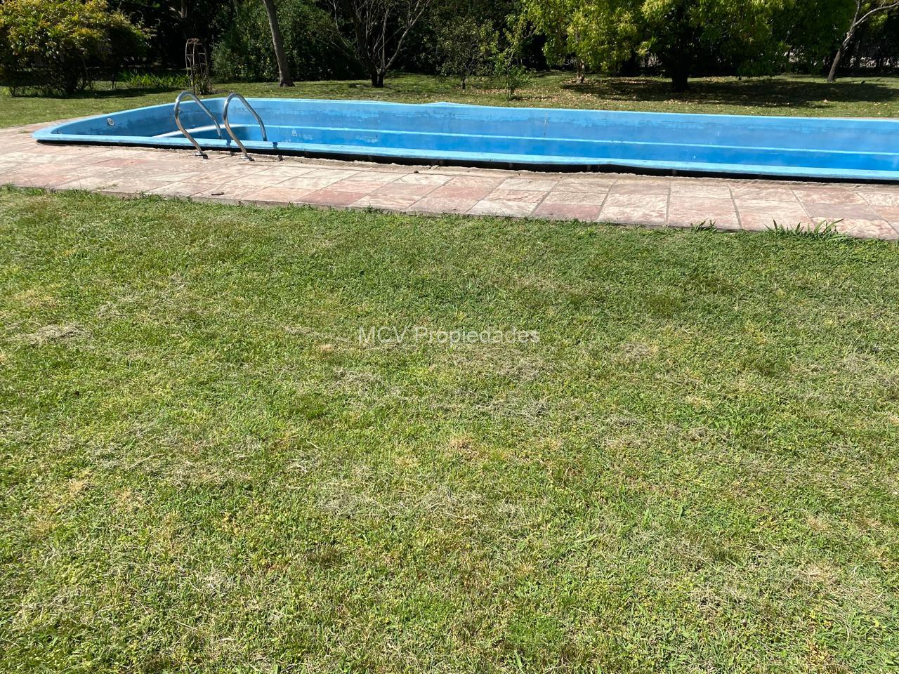 CASA QUINTA sobre lote de cuarto de manzana - en Bosques, a 300 mts de Cno. Belgrano — foto 39