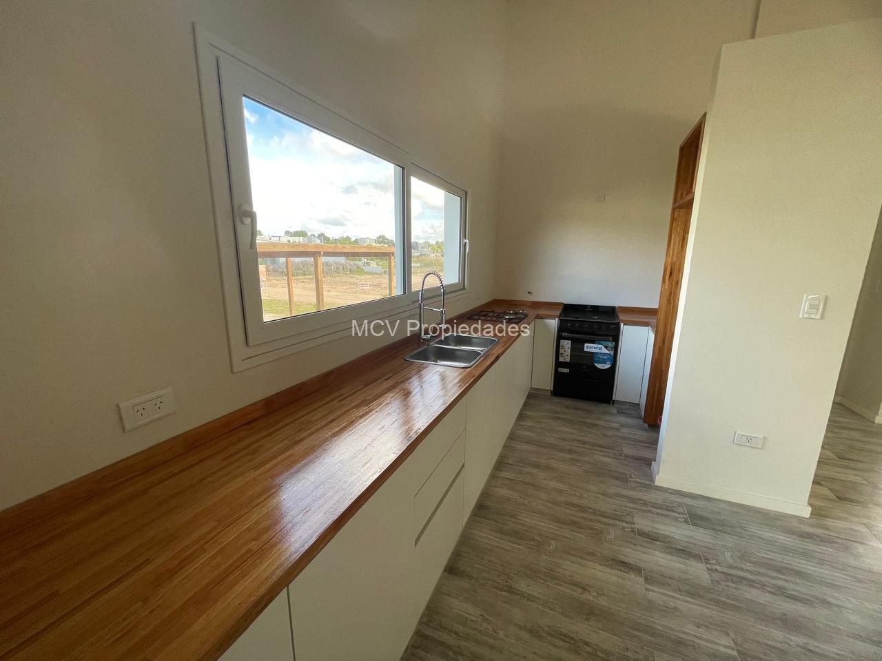 ECUESTRE 360 a Estrenar! Estilo Californiana 4 Dorm con Piscina — foto 18