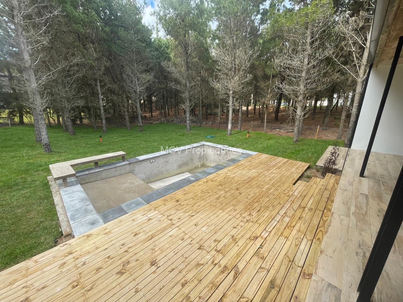 RESIDENCIAL II al 100 - 4 Dorm c/ Piscina — foto 7