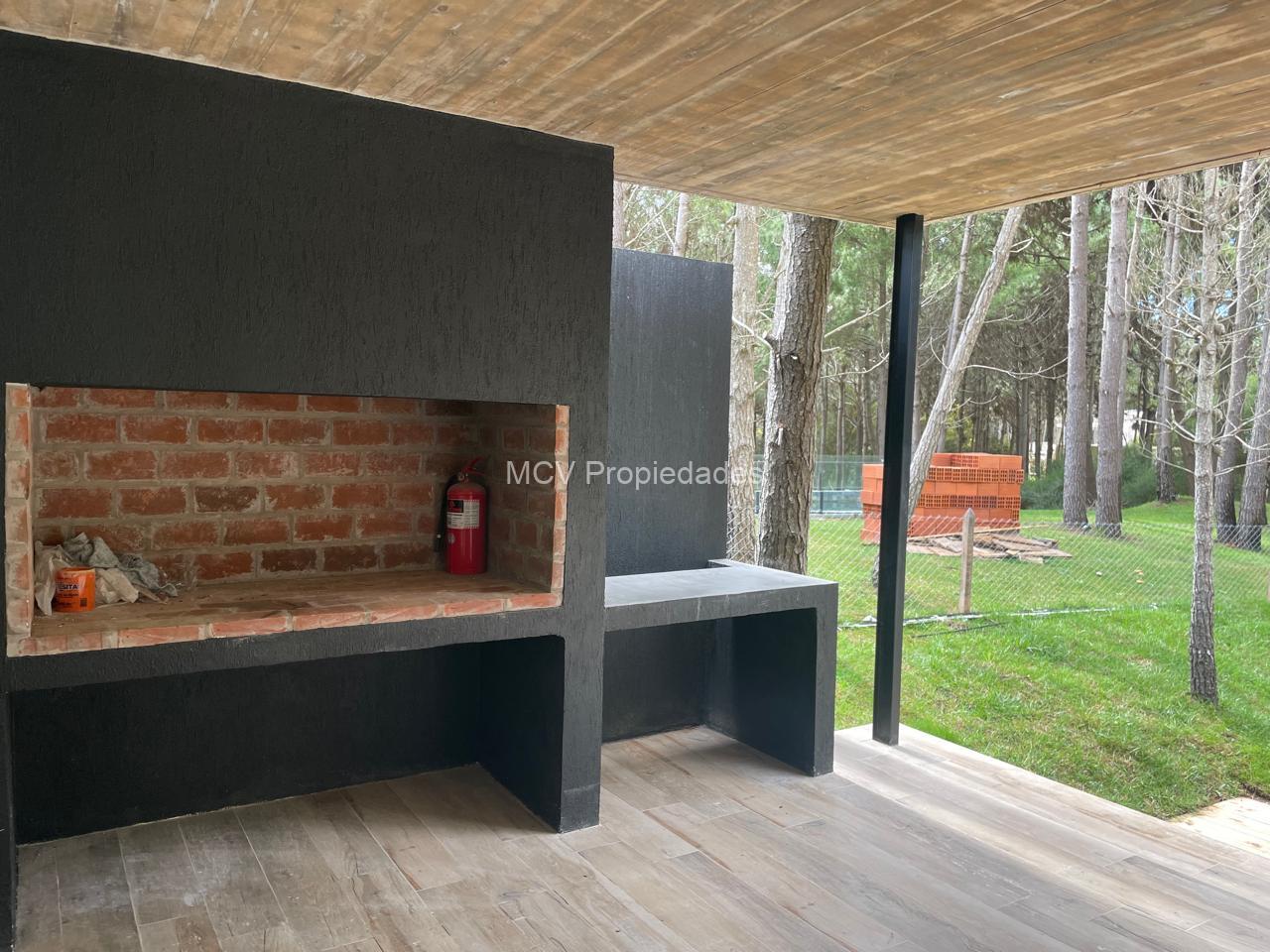 RESIDENCIAL II al 100 - 4 Dorm c/ Piscina — foto 9