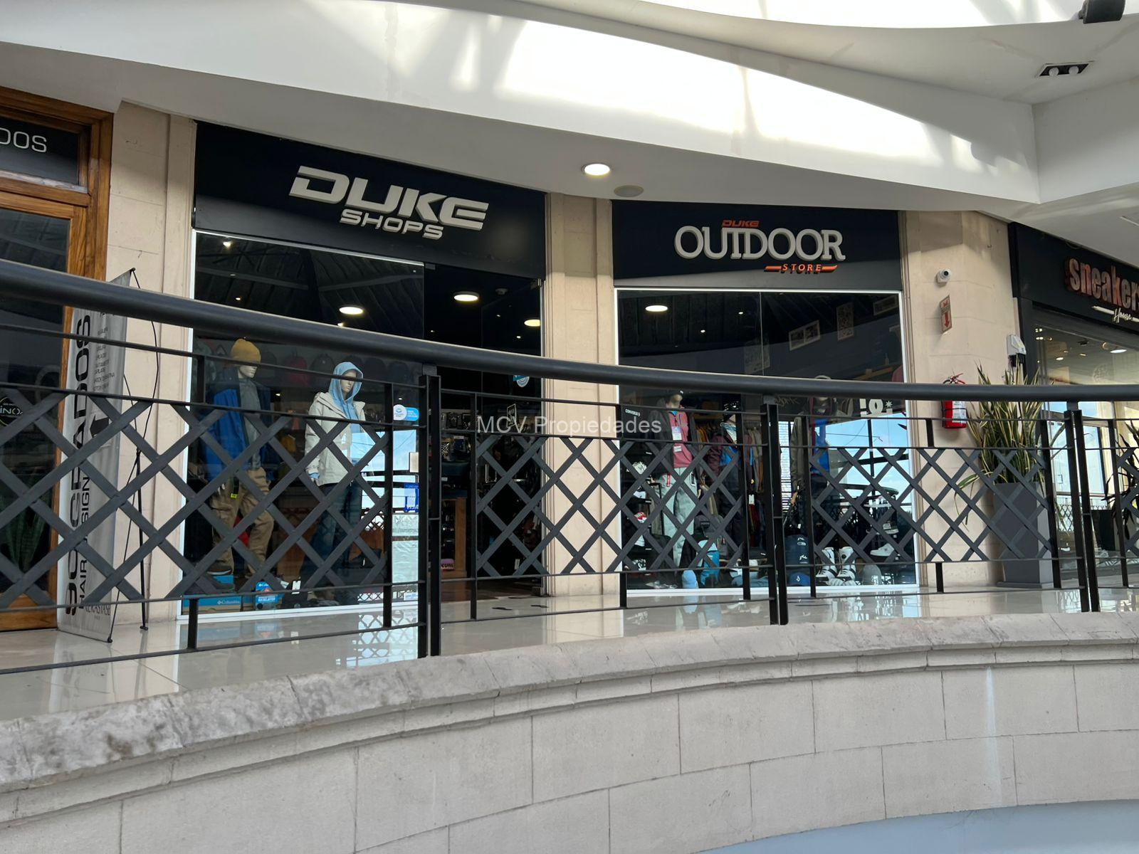 LOCAL - Shopping Hudson Plaza Comercial - 1er piso al subir la escalera mecánica — foto 13