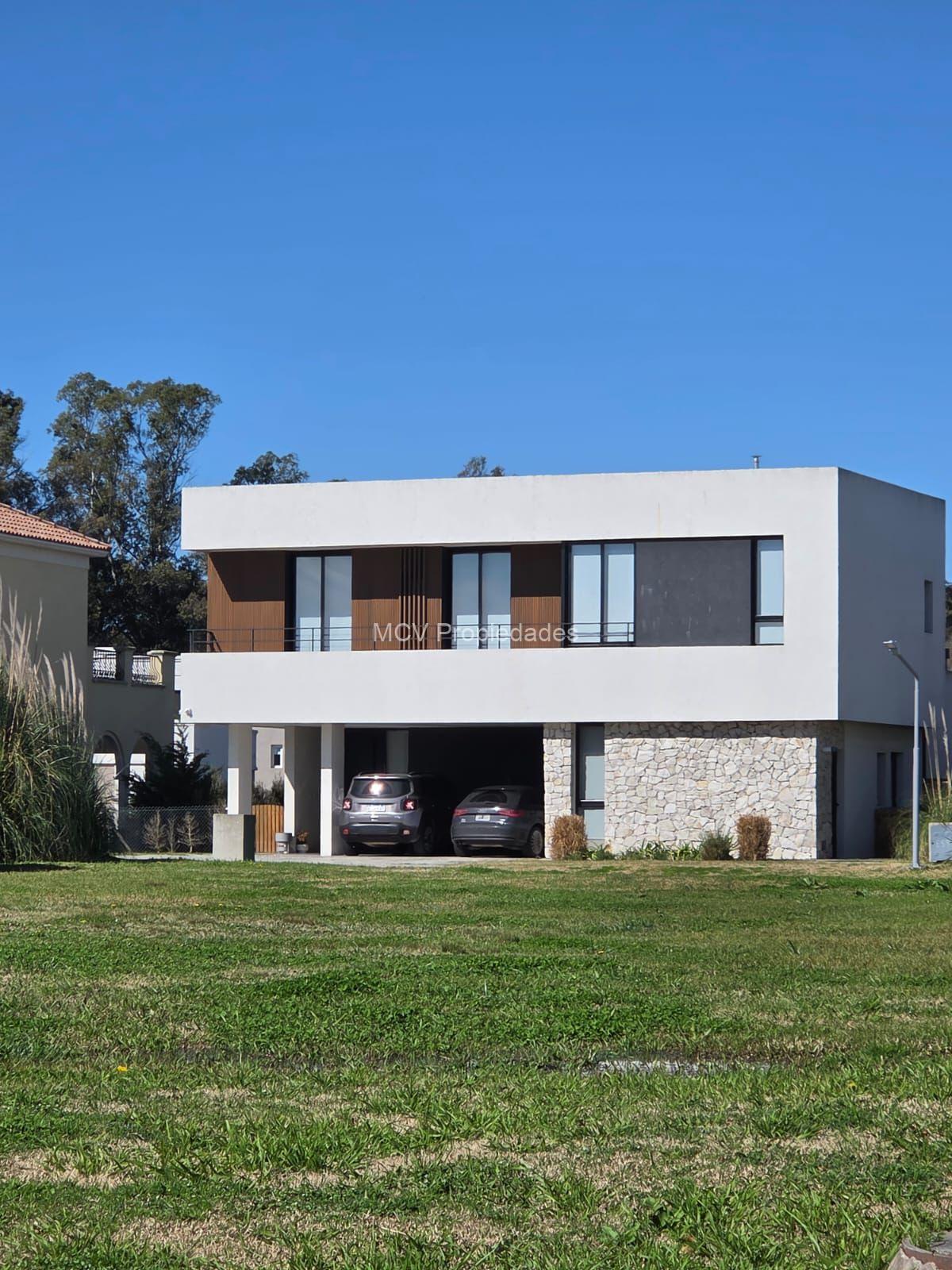 GREENVILLE - BARRIO E - 3 dorm +escrit c/pileta - Alquilada hasta Dic ´25 — foto 14