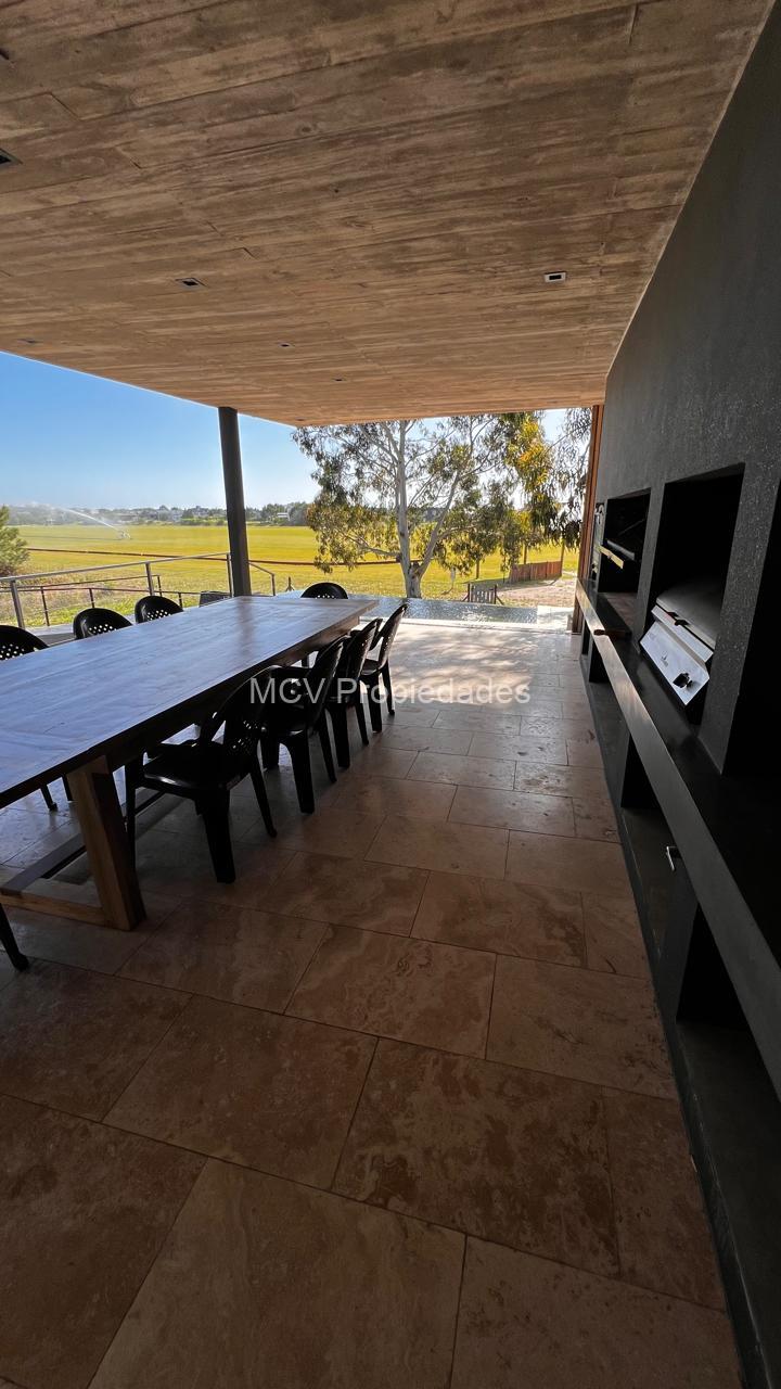 ECUESTRE 310 p/8/9 pax c/piscina a la cancha de polo, hormigon visto -de diseño — foto 16