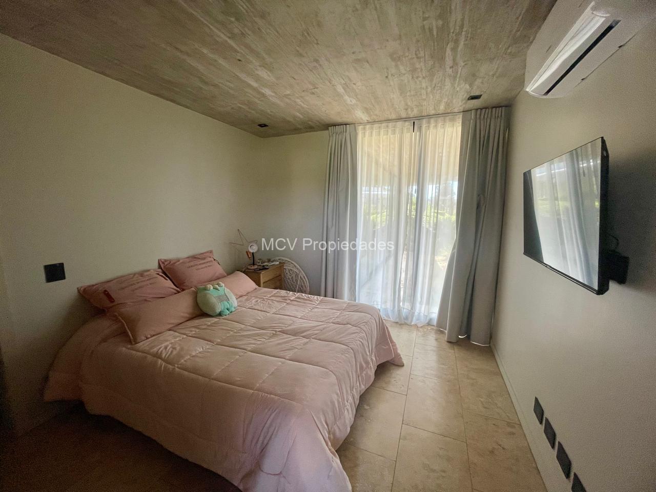 ECUESTRE 310 p/8/9 pax c/piscina a la cancha de polo, hormigon visto -de diseño — foto 38