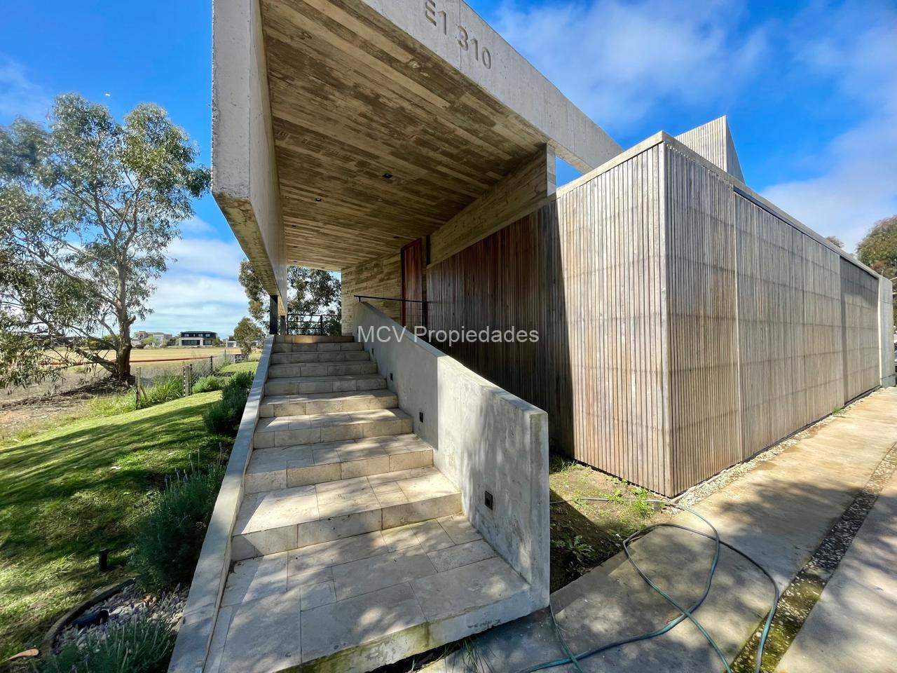 ECUESTRE 310 p/8/9 pax c/piscina a la cancha de polo, hormigon visto -de diseño — foto 42