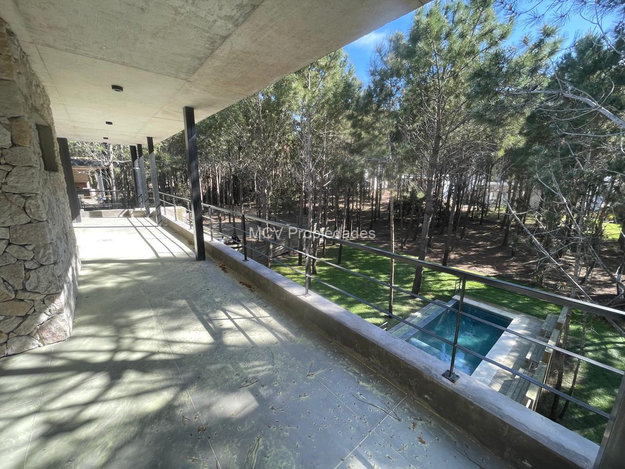 MARITIMO III lote 56 p/10 pax c/piscina climatizada — foto 9