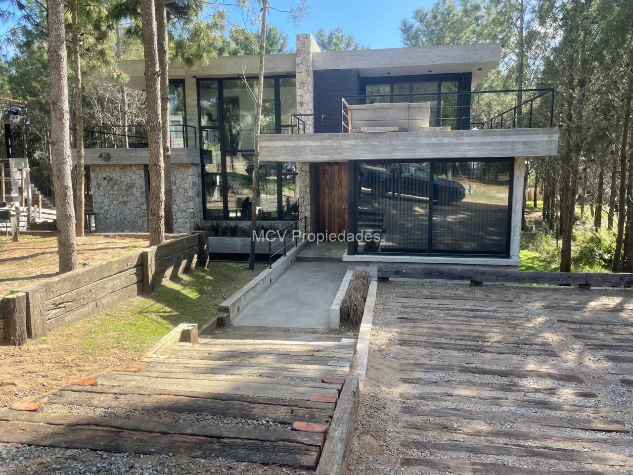 MARITIMO III lote 56 p/10 pax c/piscina climatizada — foto 34