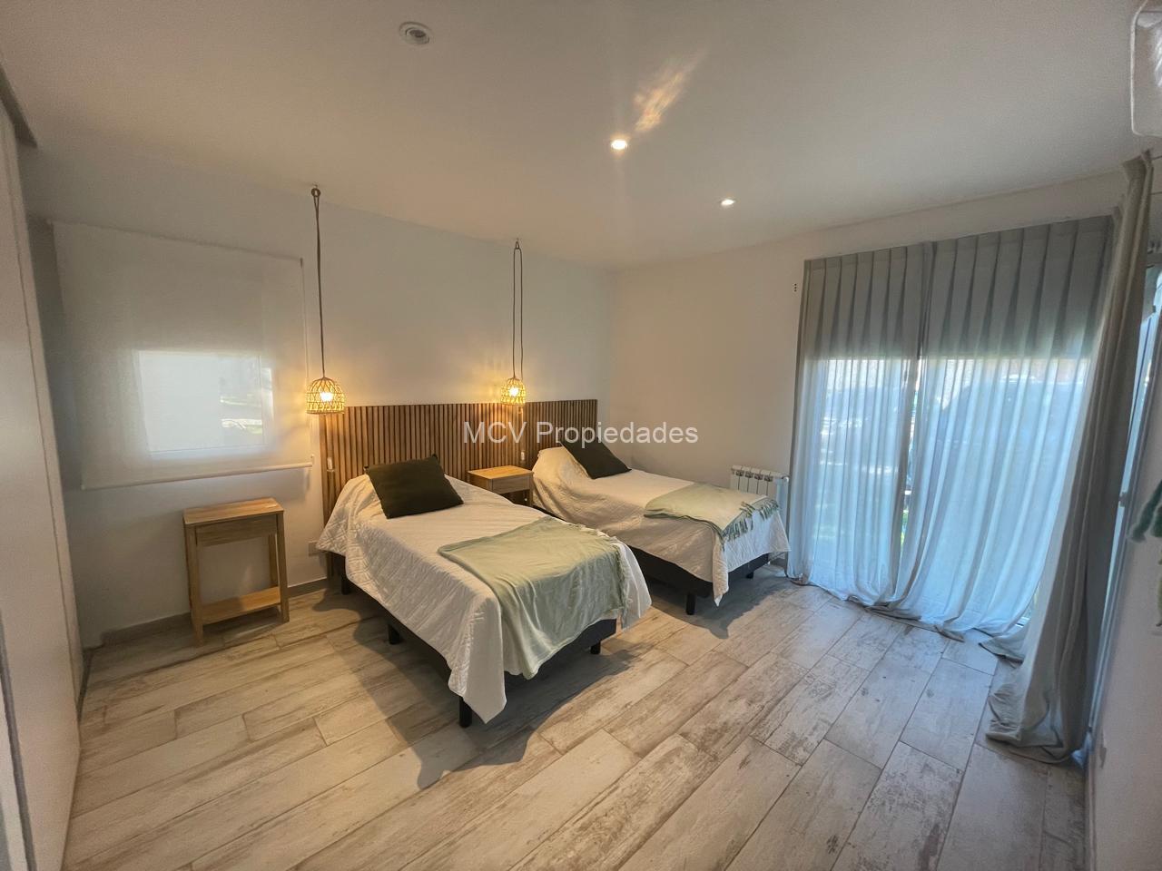 SENDEROS IV 354 p/8 pax — foto 17