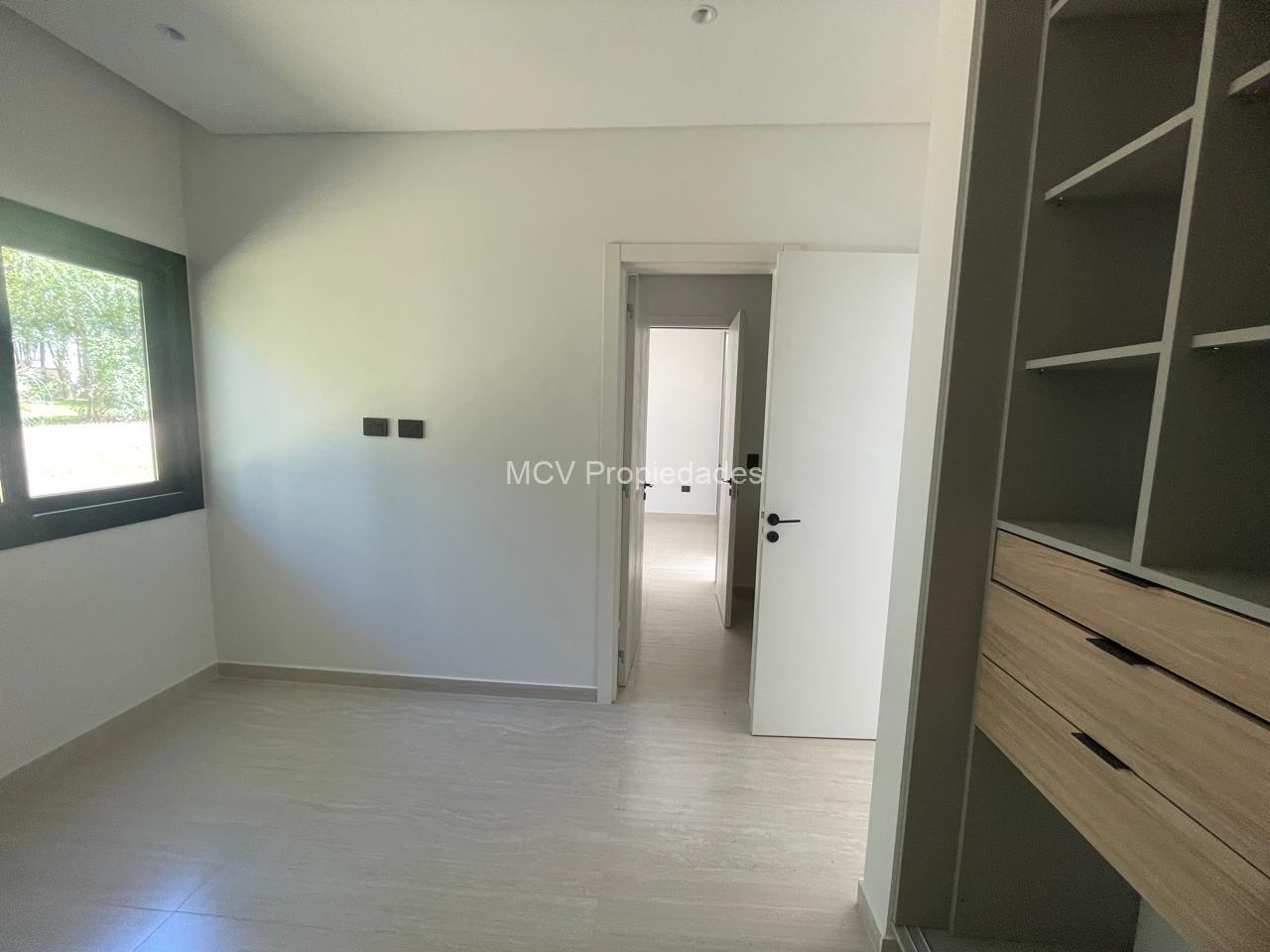 RESIDENCIAL I 211 - 4 dorm c/pileta VENTA!! — foto 5