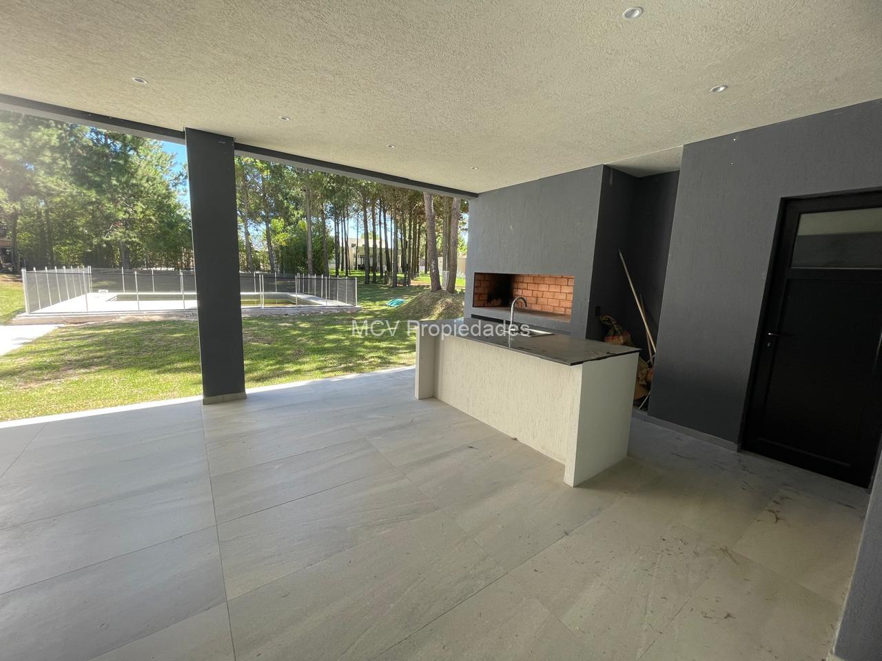 RESIDENCIAL I 211 - 4 dorm c/pileta VENTA!! — foto 9