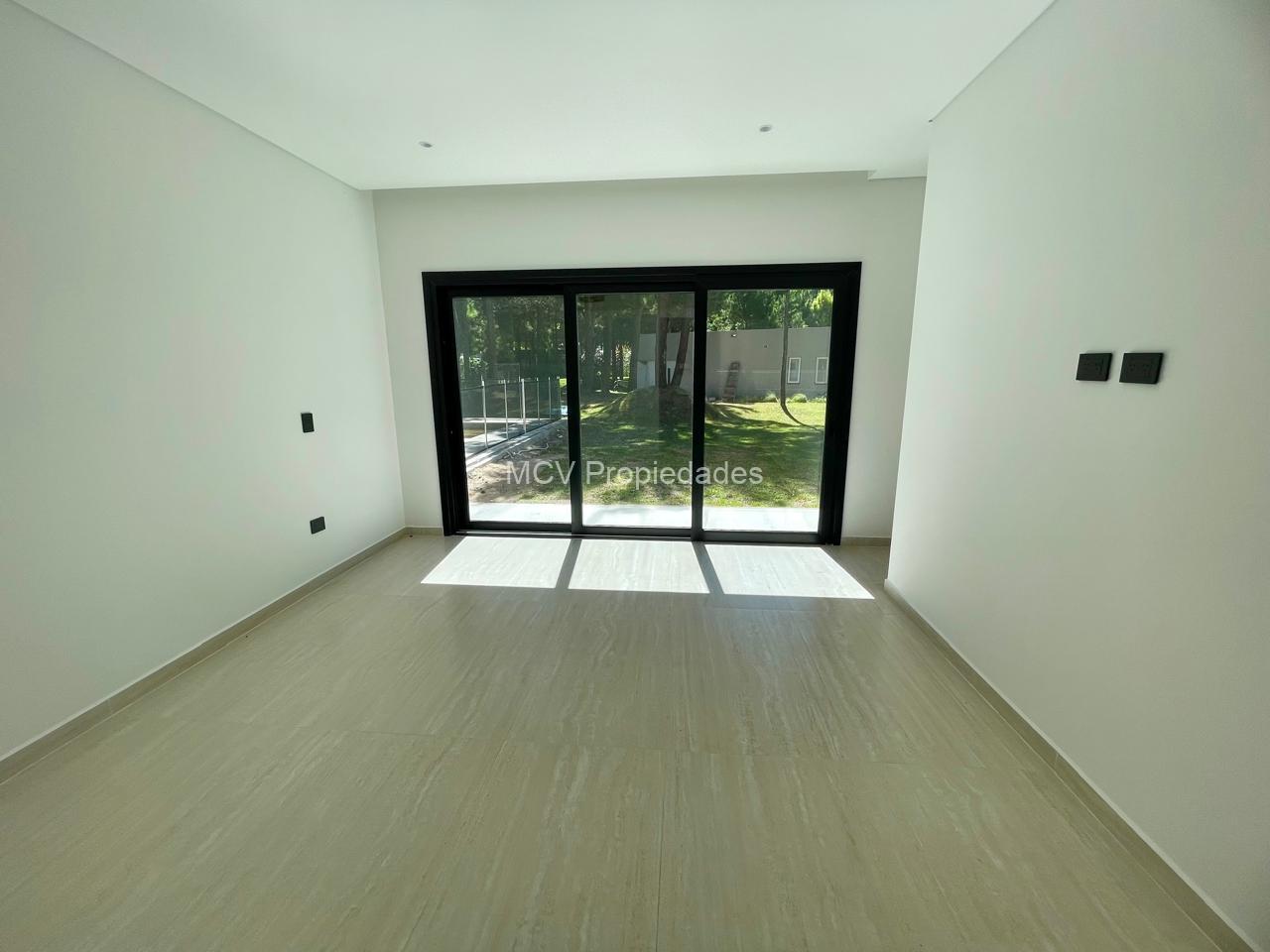 RESIDENCIAL I 211 - 4 dorm c/pileta VENTA!! — foto 10