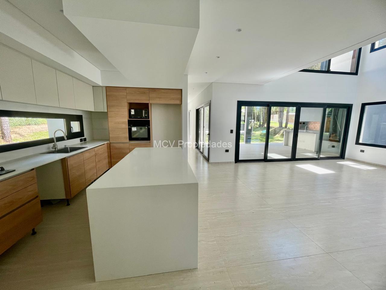 RESIDENCIAL I 211 - 4 dorm c/pileta VENTA!! — foto 21