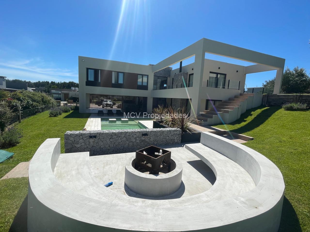 RESIDENCIAL 1 532 p/11 pax c/piscina — foto 5