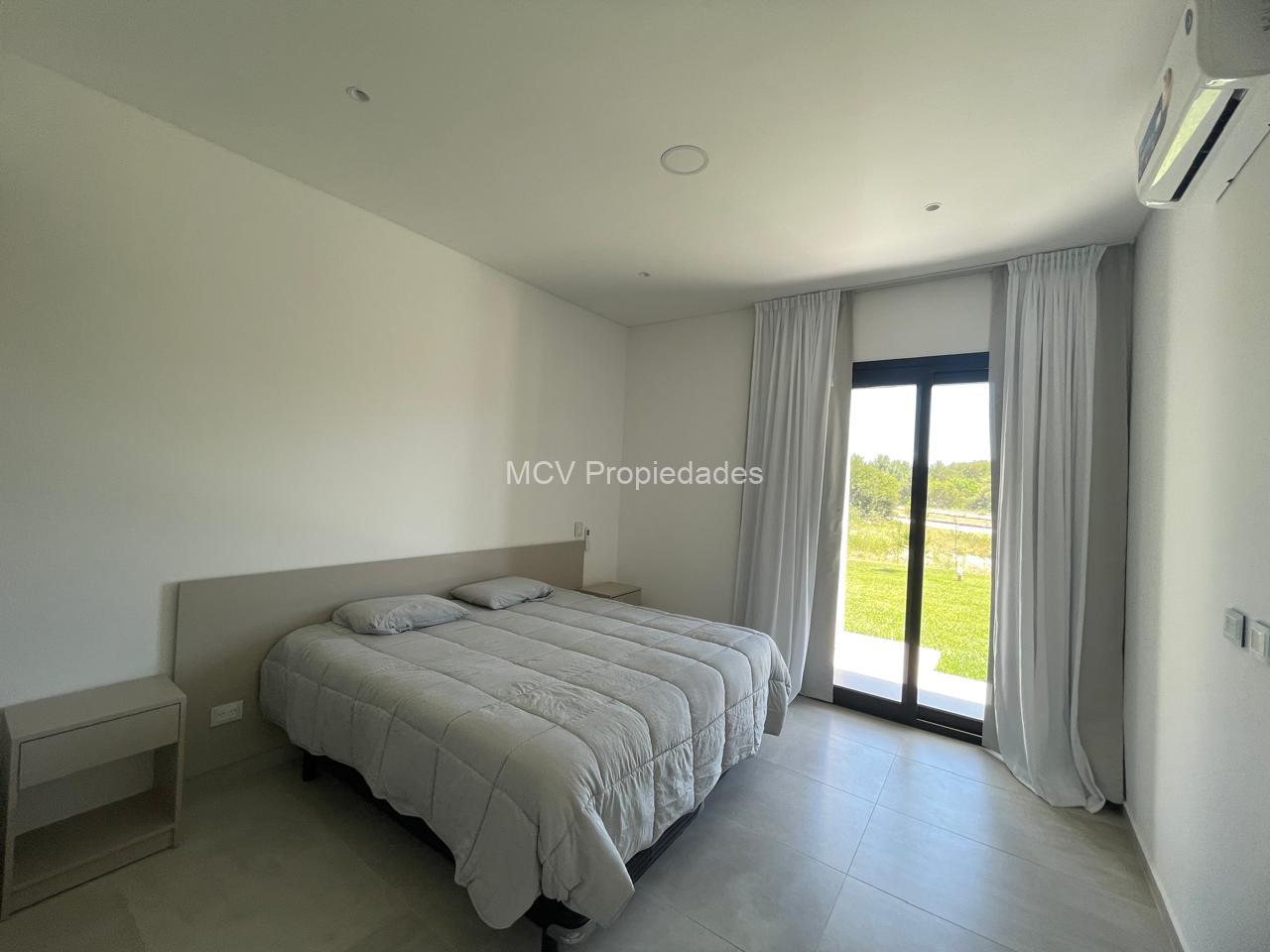GOLF II 501 p/9 pax c/pileta climatizada — foto 40