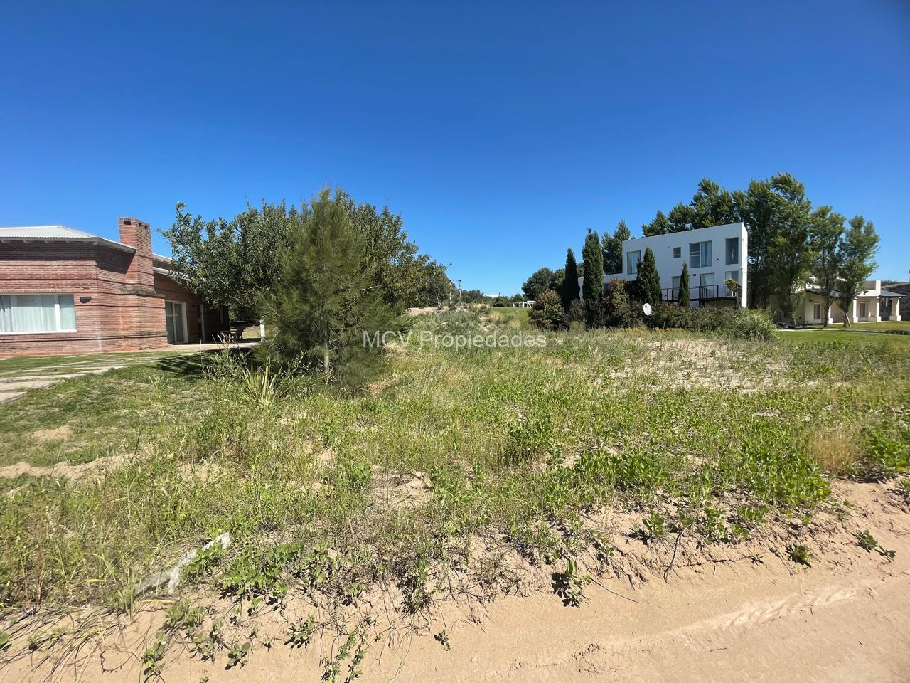 RESIDENCIAL 1 440 – LOTE EN VENTA! — foto 2