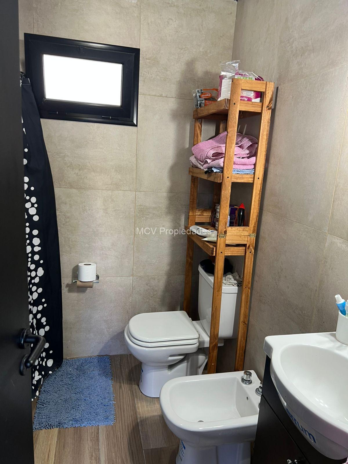 CLUB EL CARMEN - una planta 5 dorm c/pileta actualizada sobre lotazo — foto 5