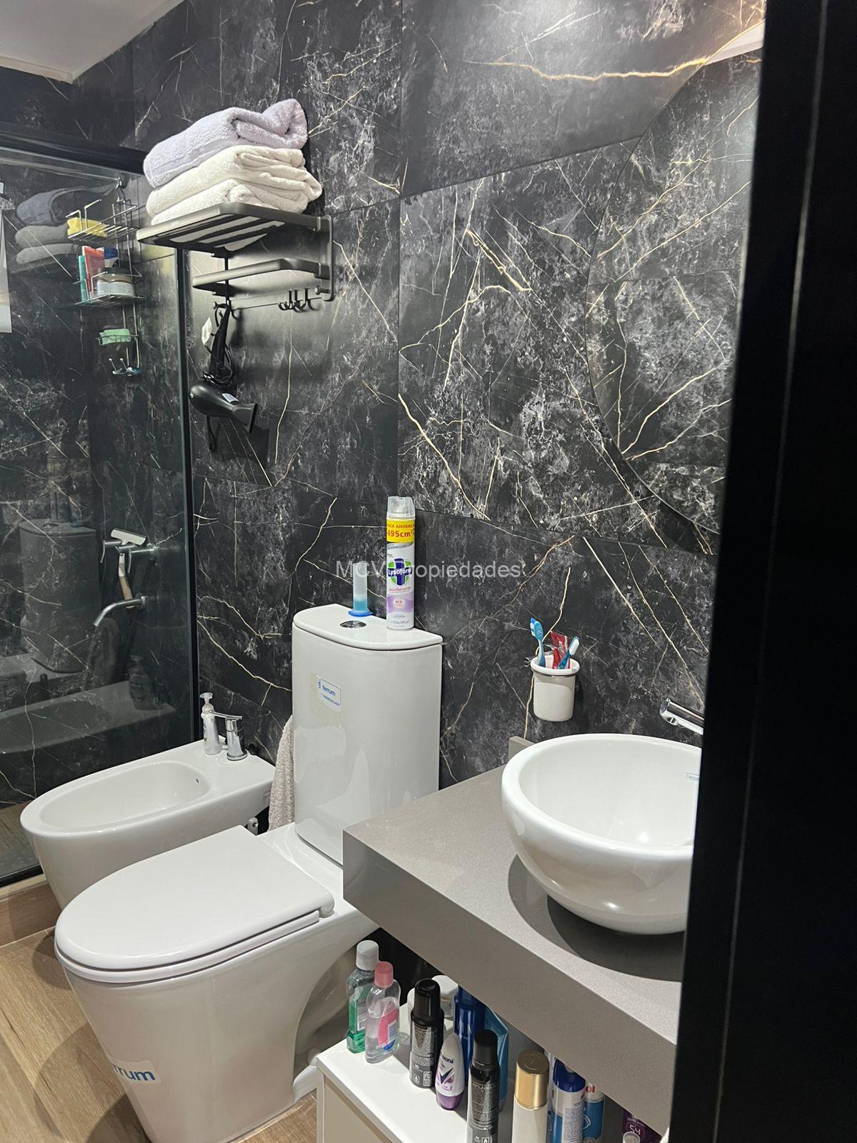 CLUB EL CARMEN - una planta 5 dorm c/pileta actualizada sobre lotazo — foto 17