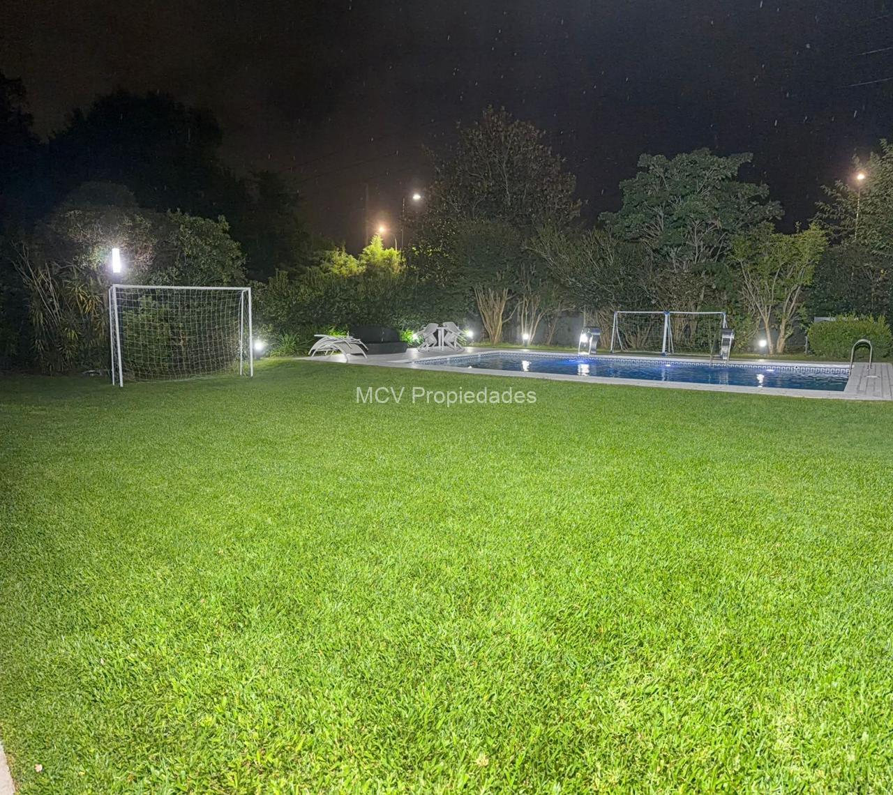 CLUB EL CARMEN - una planta 5 dorm c/pileta actualizada sobre lotazo — foto 38