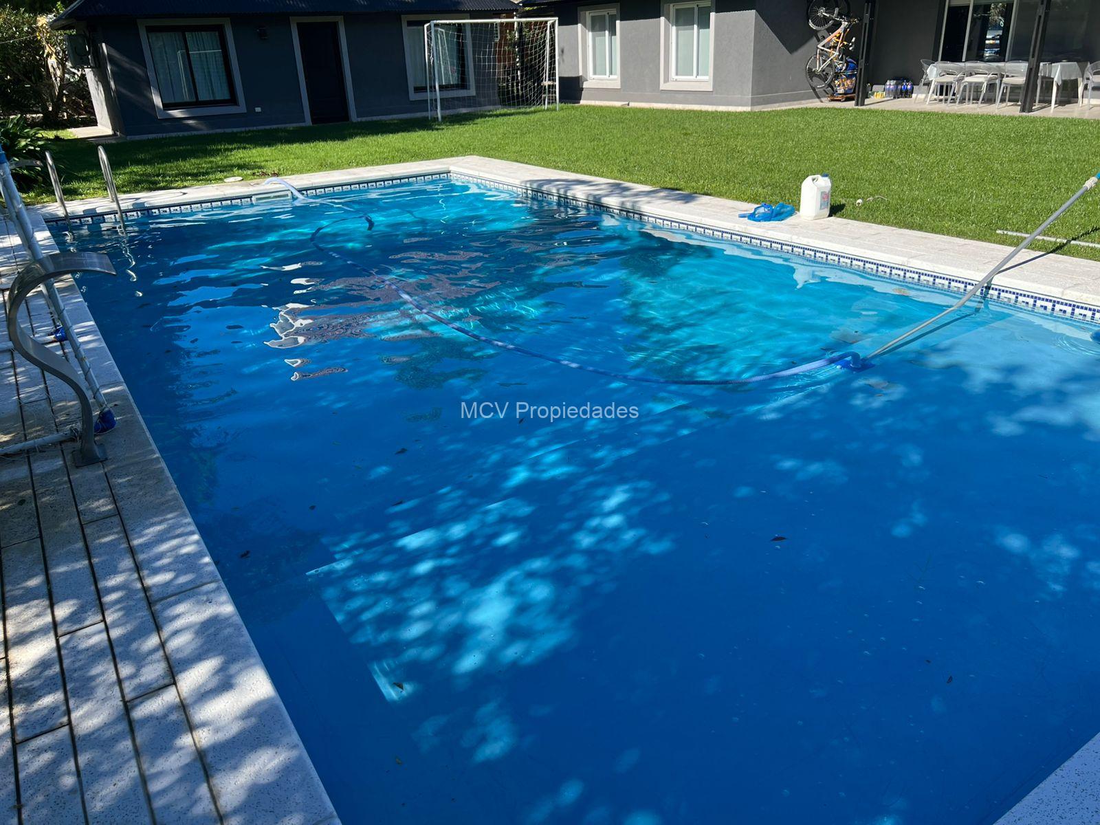 CLUB EL CARMEN - una planta 5 dorm c/pileta actualizada sobre lotazo — foto 44