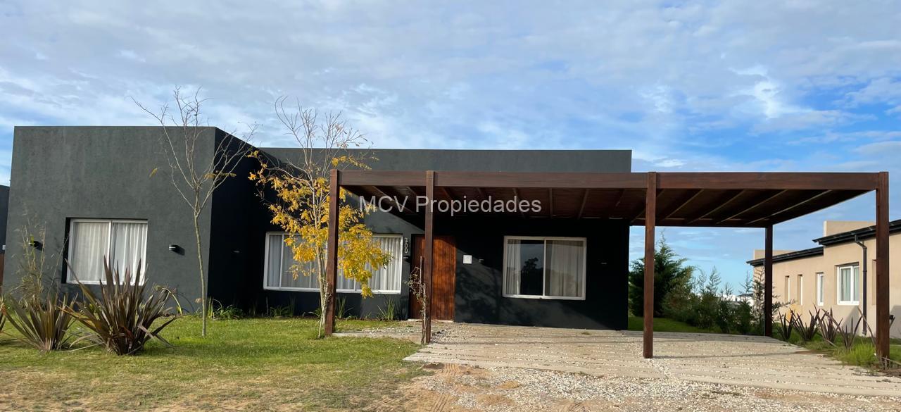 ECUESTRE 300 para 14/16 pax c/ pileta cercada