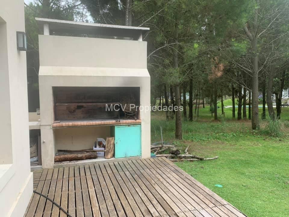 RESIDENCIAL 1 273 para 6/7+2 pax con pileta cercada — foto 3
