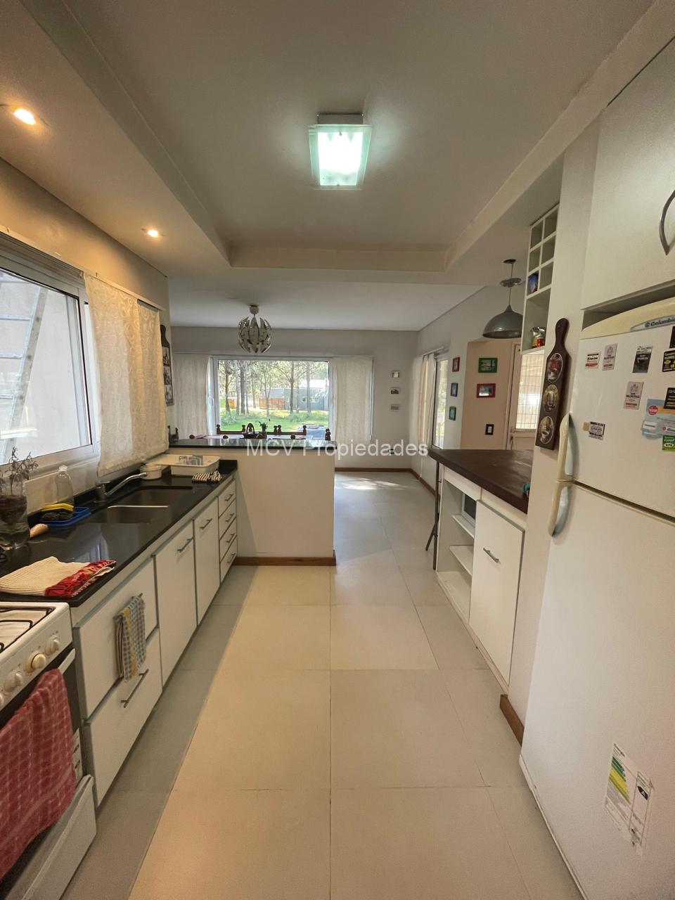 RESIDENCIAL 1 273 para 6/7+2 pax con pileta cercada — foto 17