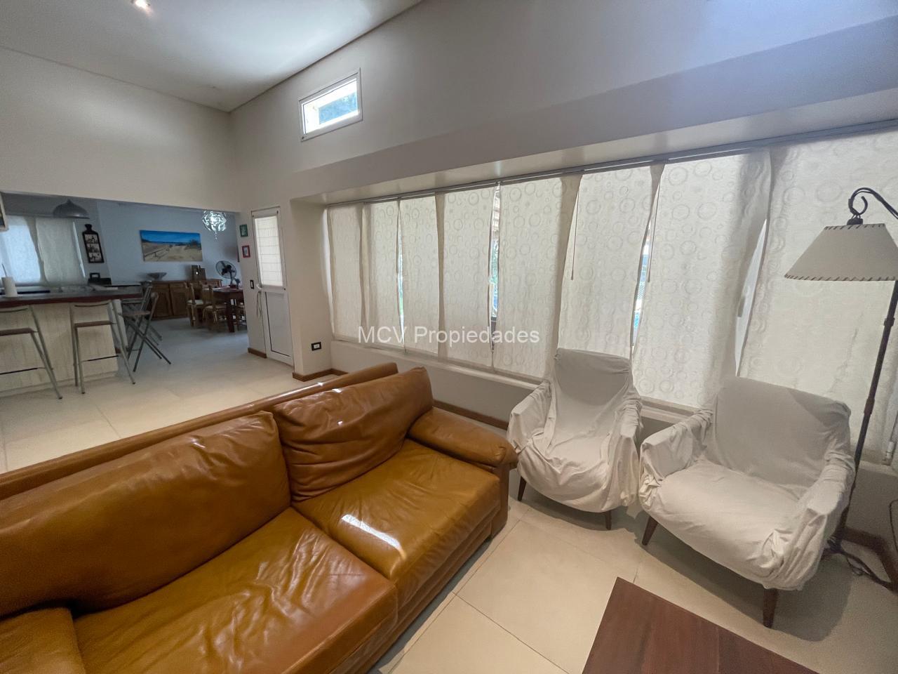 RESIDENCIAL 1 273 para 6/7+2 pax con pileta cercada — foto 26