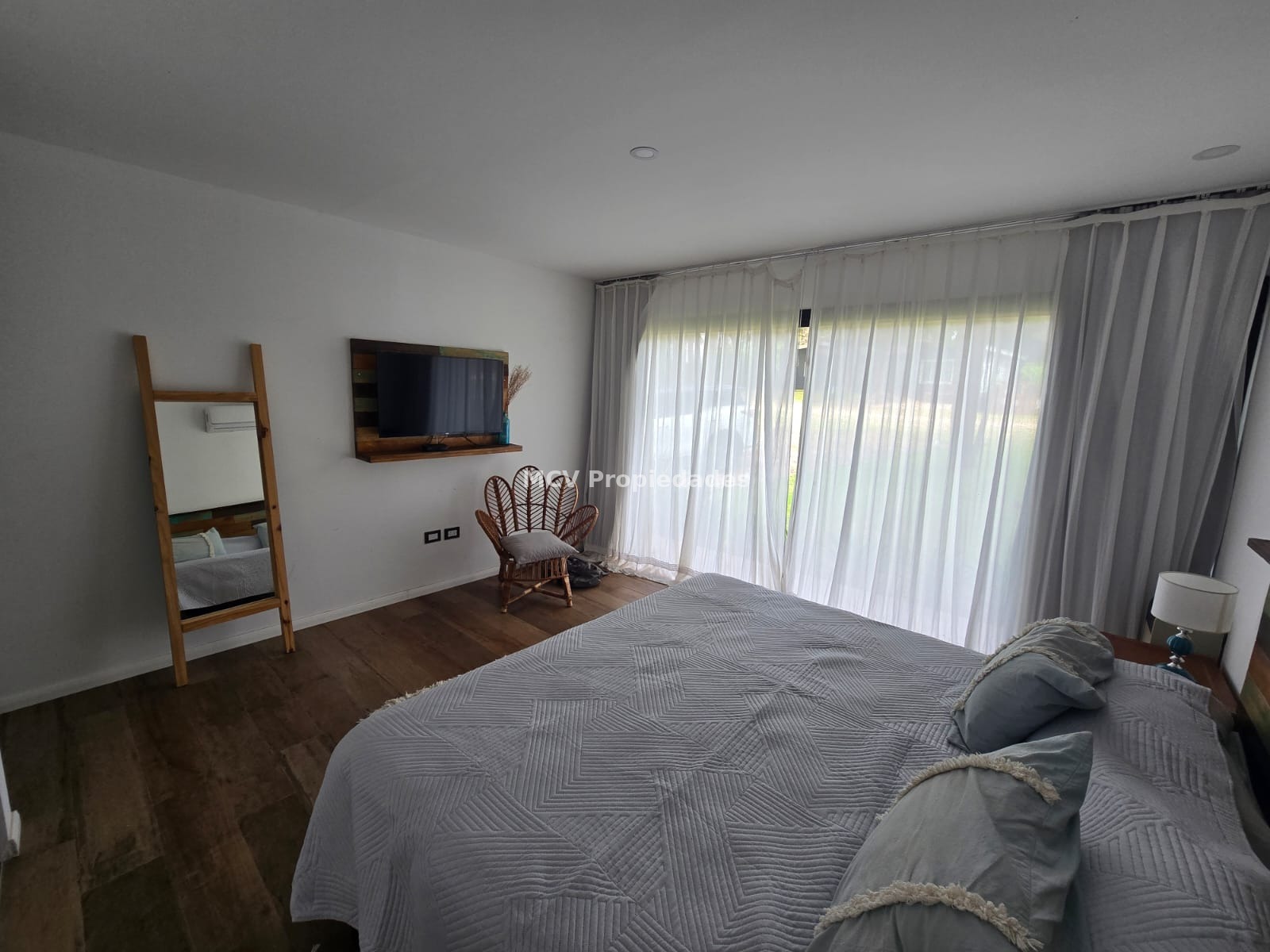 RESIDENCIAL 1 248 c/ pileta cercada p/11 pax — foto 9
