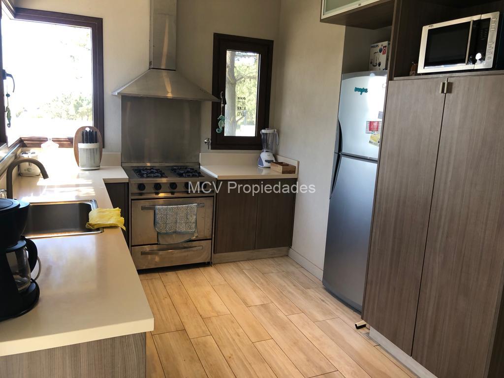 RESIDENCIAL 2 72 p/ 8 pax c/ pileta cercada — foto 30