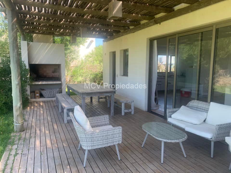 GOLF II 434 p/ 6/7 pax c/ pileta — foto 10