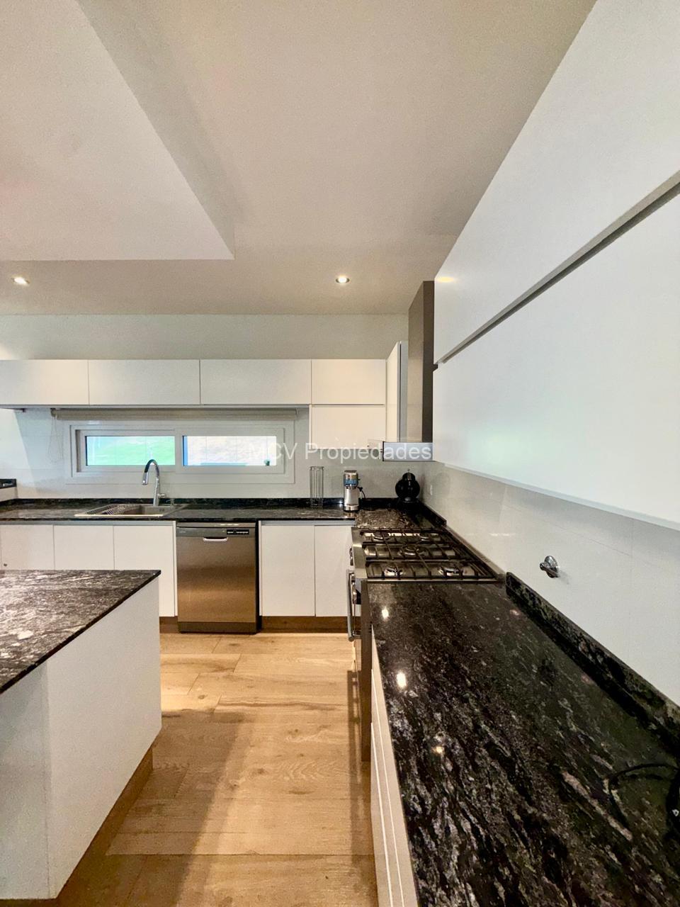 ECUESTRE 153 para 10 pax con pileta; TB EN VENTA — foto 24