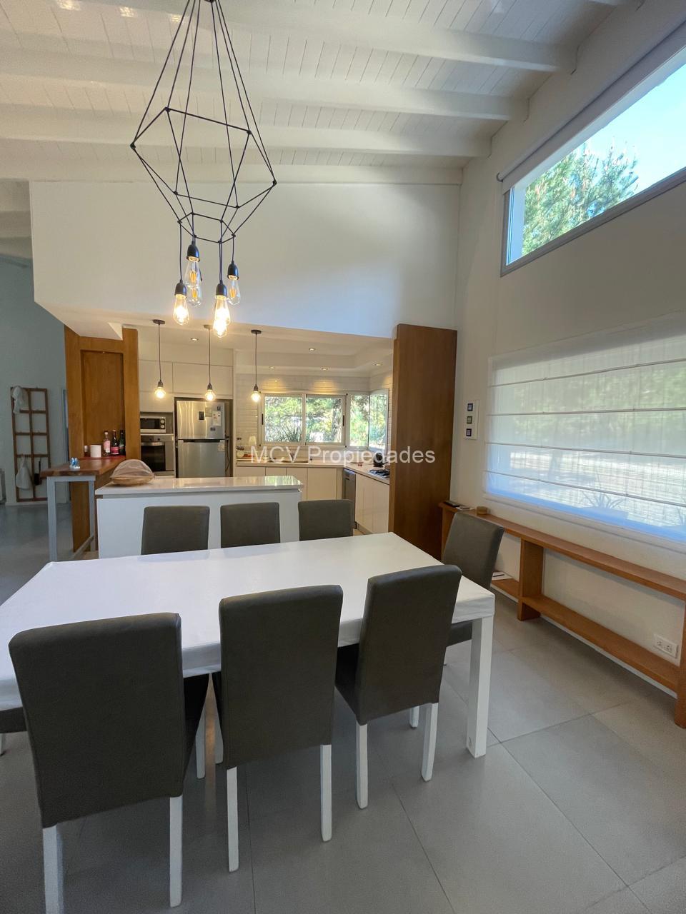 RESIDENCIAL 1 76 - Casa en Esquina - de Calidad - con Gas Natural — foto 6
