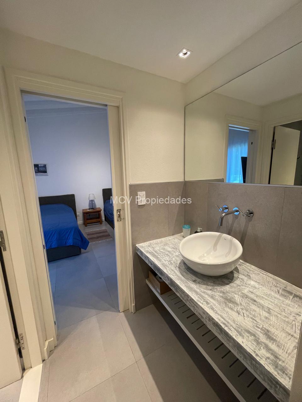 RESIDENCIAL 1 76 - Casa en Esquina - de Calidad - con Gas Natural — foto 17