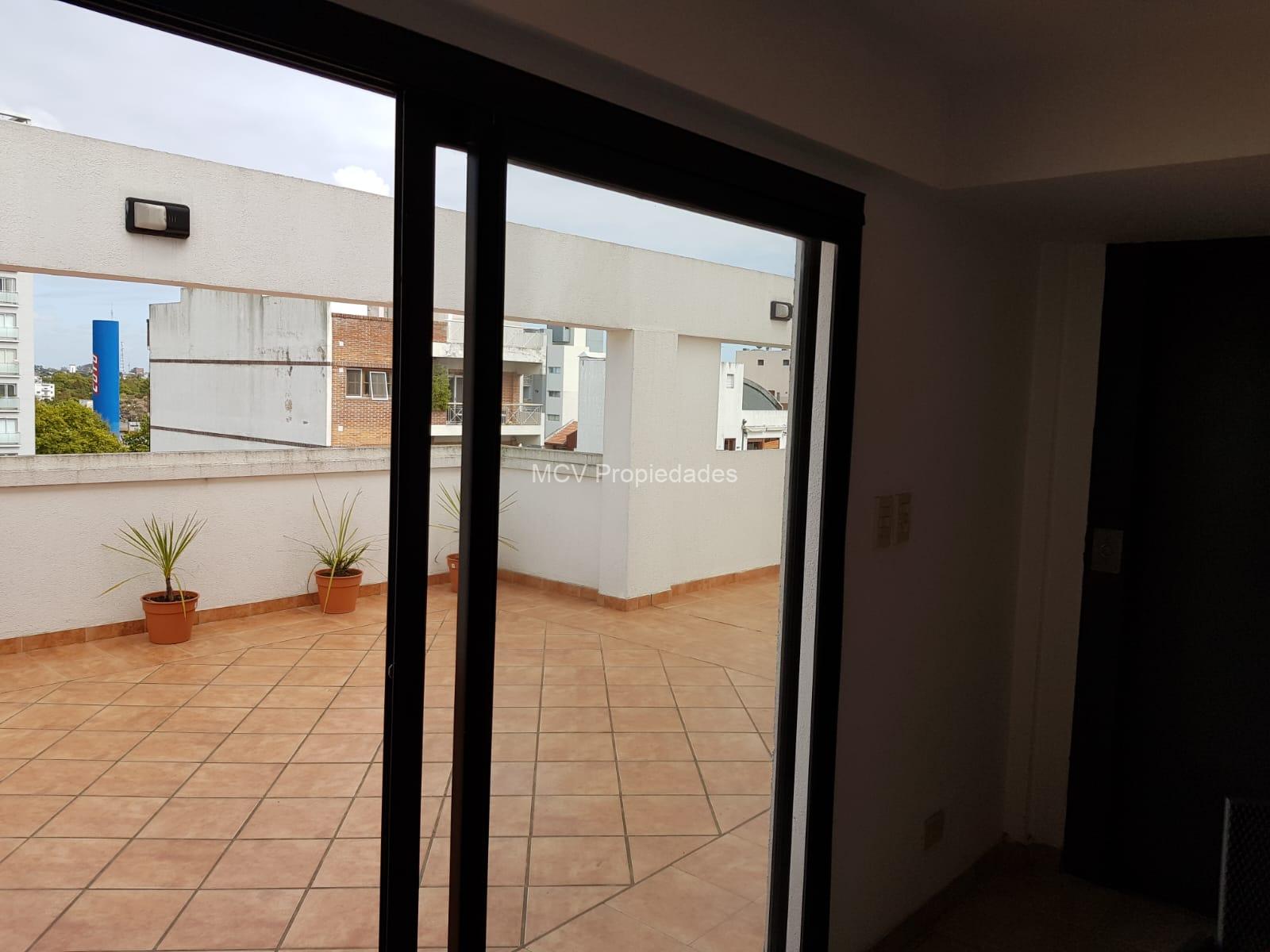 PISO EN QUILMES - Excelente ubicación — foto 2