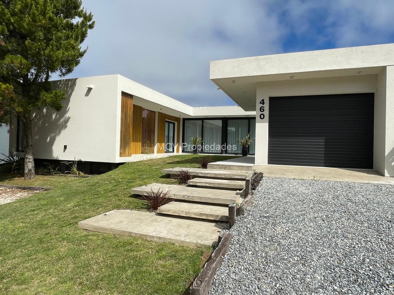 RESIDENCIAL 1 460 p/8-10 pax c/pileta